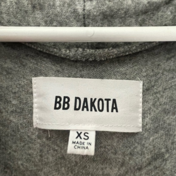 Bb Dakota by Steve Madden Asymmetrical Zip Jacket - Picture 3 of 3